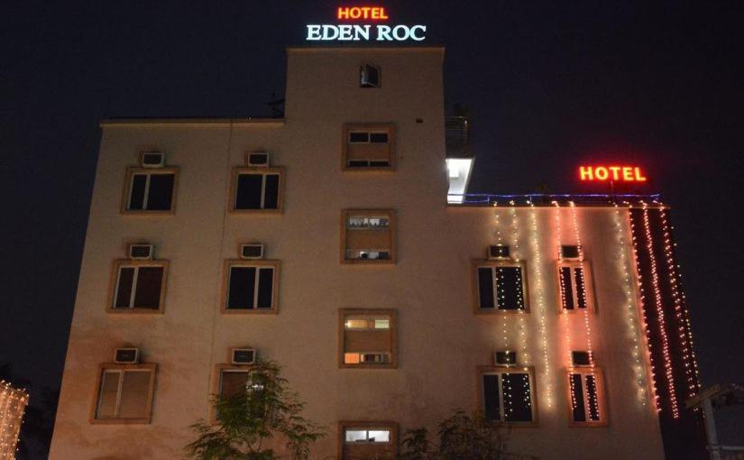 Hotel Eden Roc Bhubaneswar Exterior foto